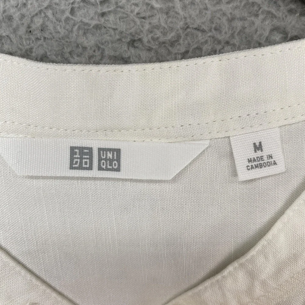 Uniqlo Linen Top Womens Medium Button Up Minimalist Capsule Collarless White - Picture 6 of 12